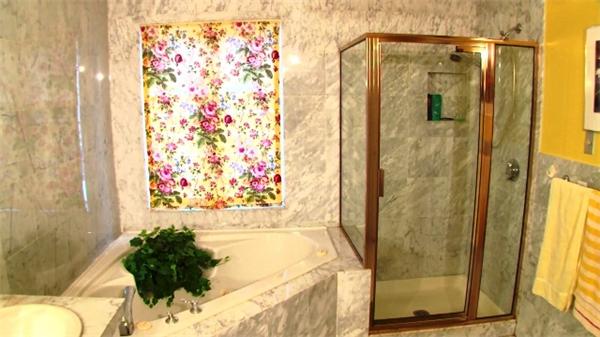 185 Sumner Avenue, Unit 185 Springfield, MA 01108 - Photo 11 of 23 a bathroom with a shower