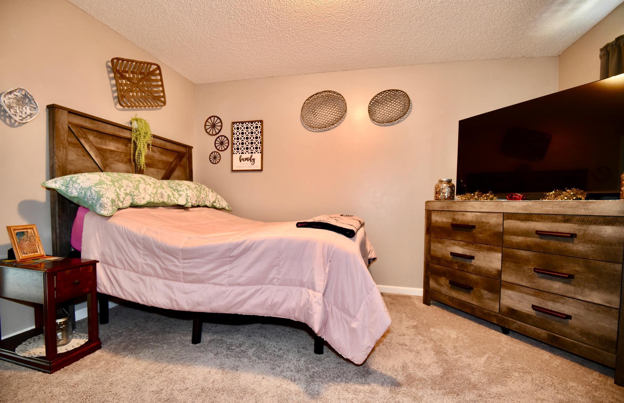 412 Bluebird Street Mora, MN 55051 - Photo 26 of 49