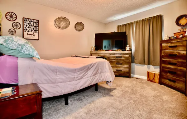 $299,900 | 412 Bluebird Street, Mora, MN 55051