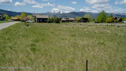 $189,000 | Lot 114 Arnica Trail, Alpine, WY 83128