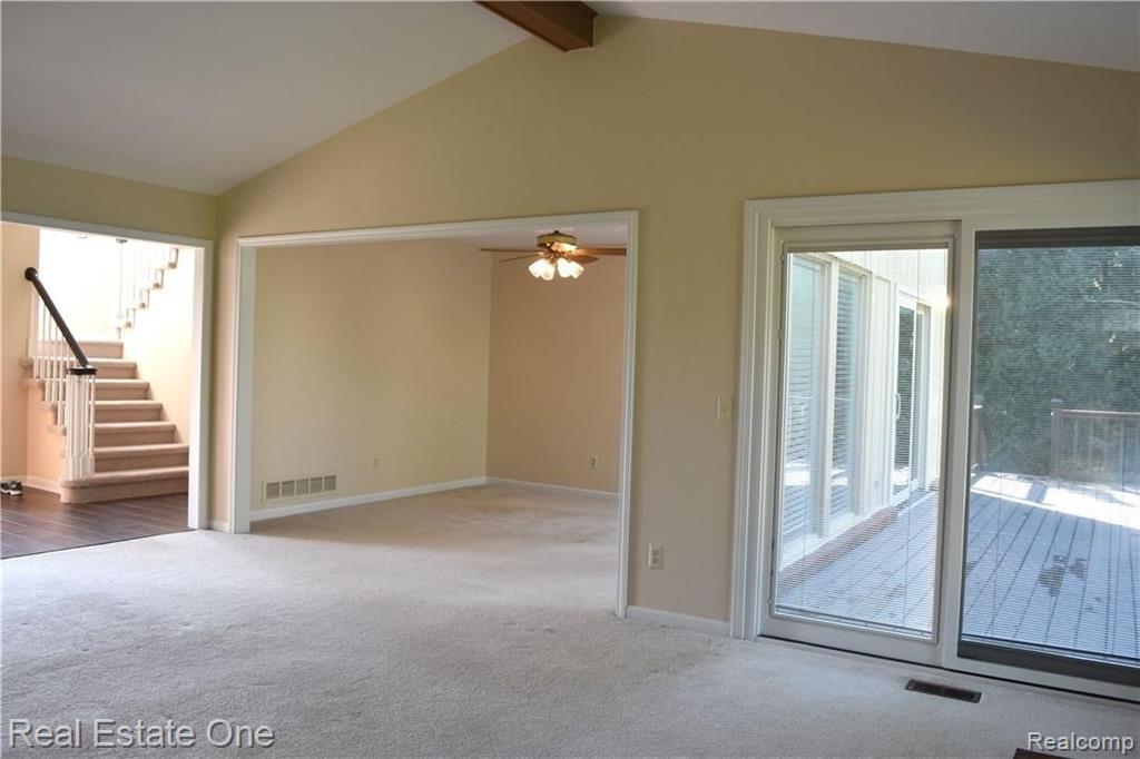 3544 Wedgewood Drive Rochester Hills, MI 48306 - Photo 9 of 26