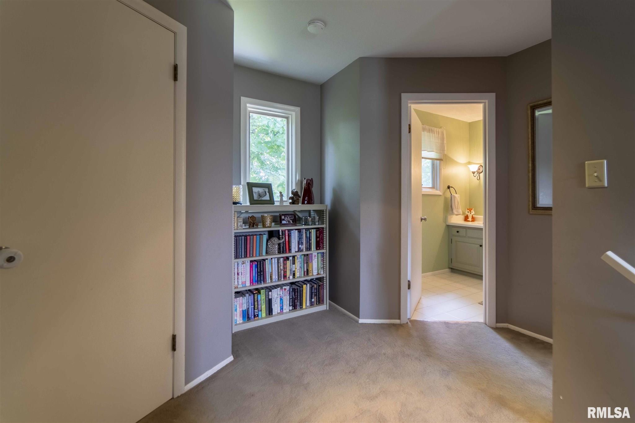 6234 North Post Oak Road Peoria, IL 61615 - Photo 20 of 43 Gallery Image 20
