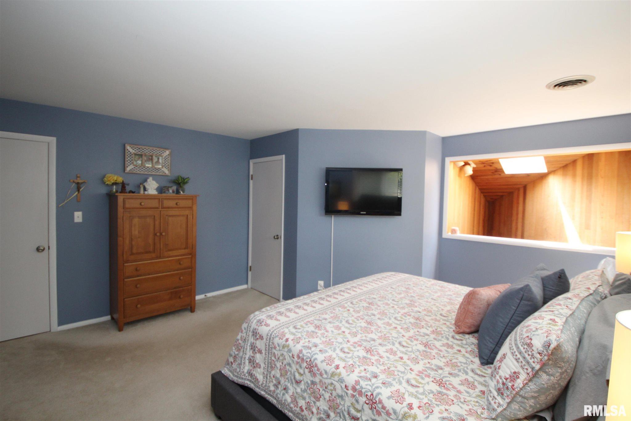 6234 North Post Oak Road Peoria, IL 61615 - Photo 22 of 43 Gallery Image 22
