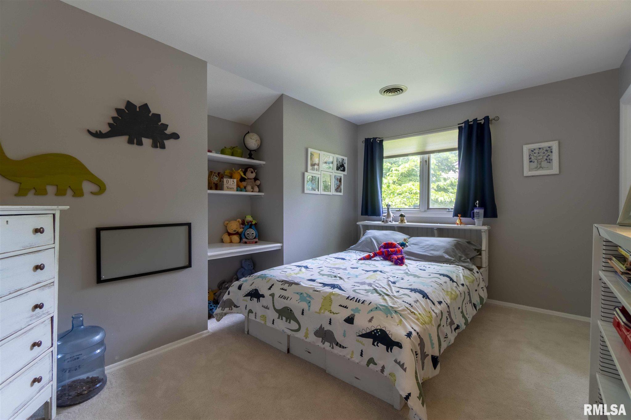 6234 North Post Oak Road Peoria, IL 61615 - Photo 28 of 43 Gallery Image 28