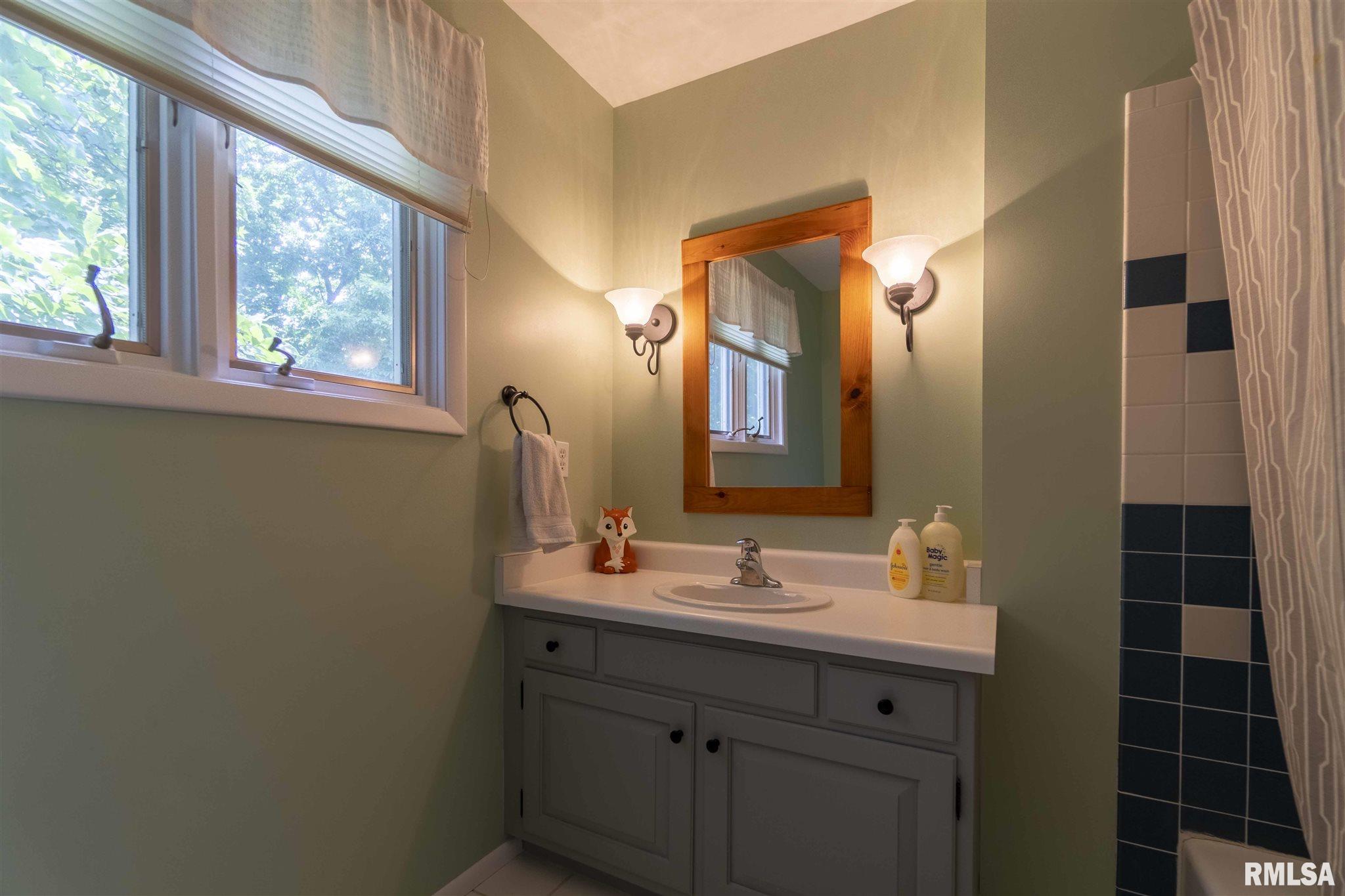 6234 North Post Oak Road Peoria, IL 61615 - Photo 30 of 43 Gallery Image 30