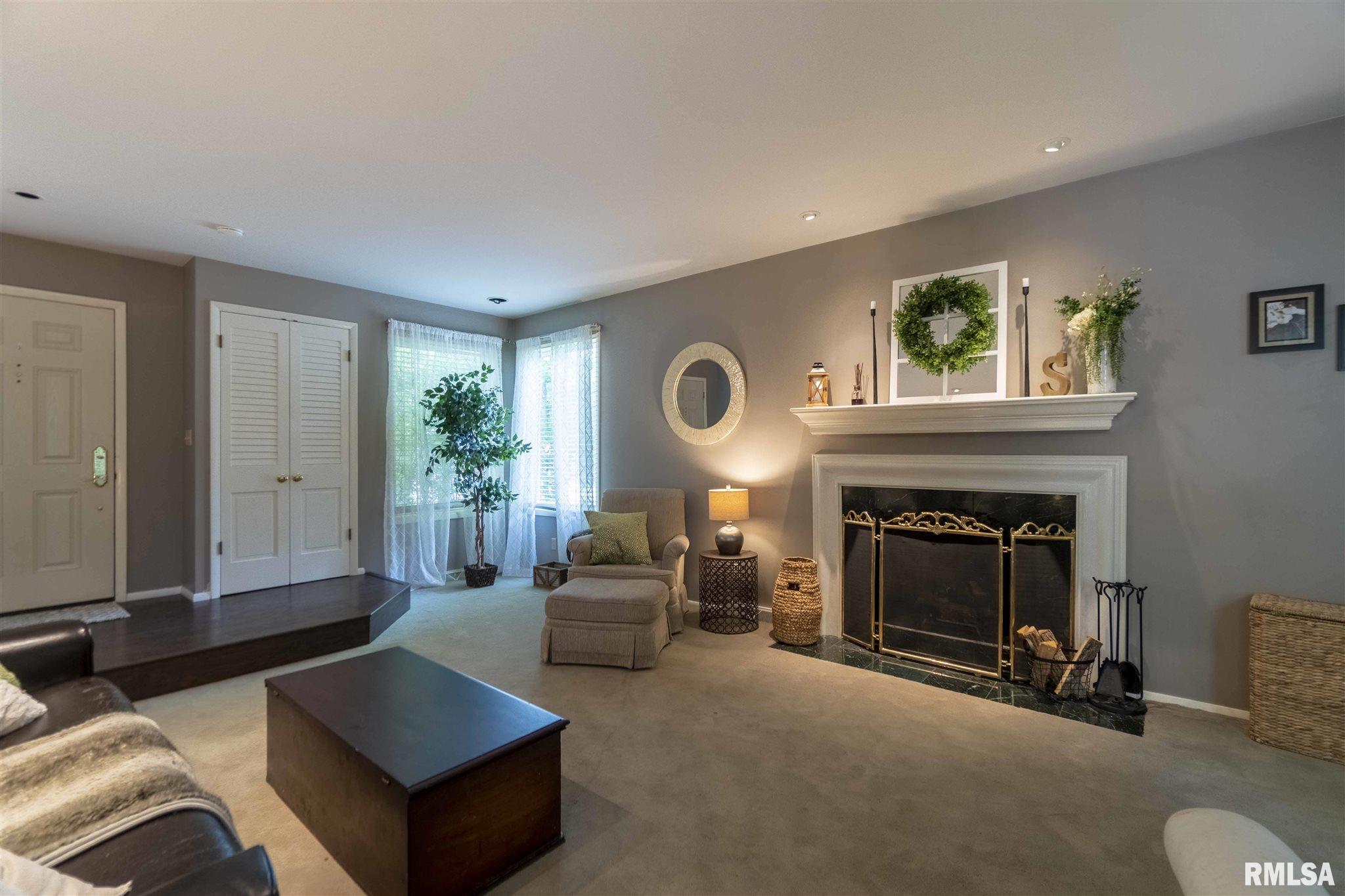 6234 North Post Oak Road Peoria, IL 61615 - Photo 5 of 43 Gallery Image 5