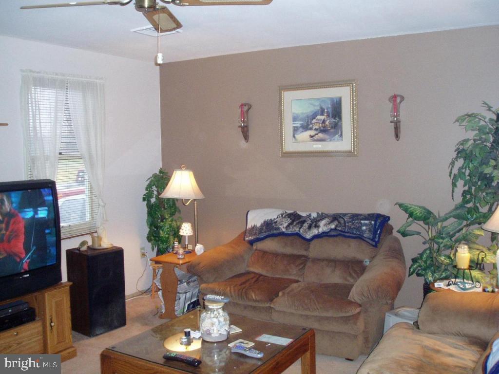 20 Stony Run Road Stevens, PA 17578 - Photo 3 of 8 Gallery Image 3