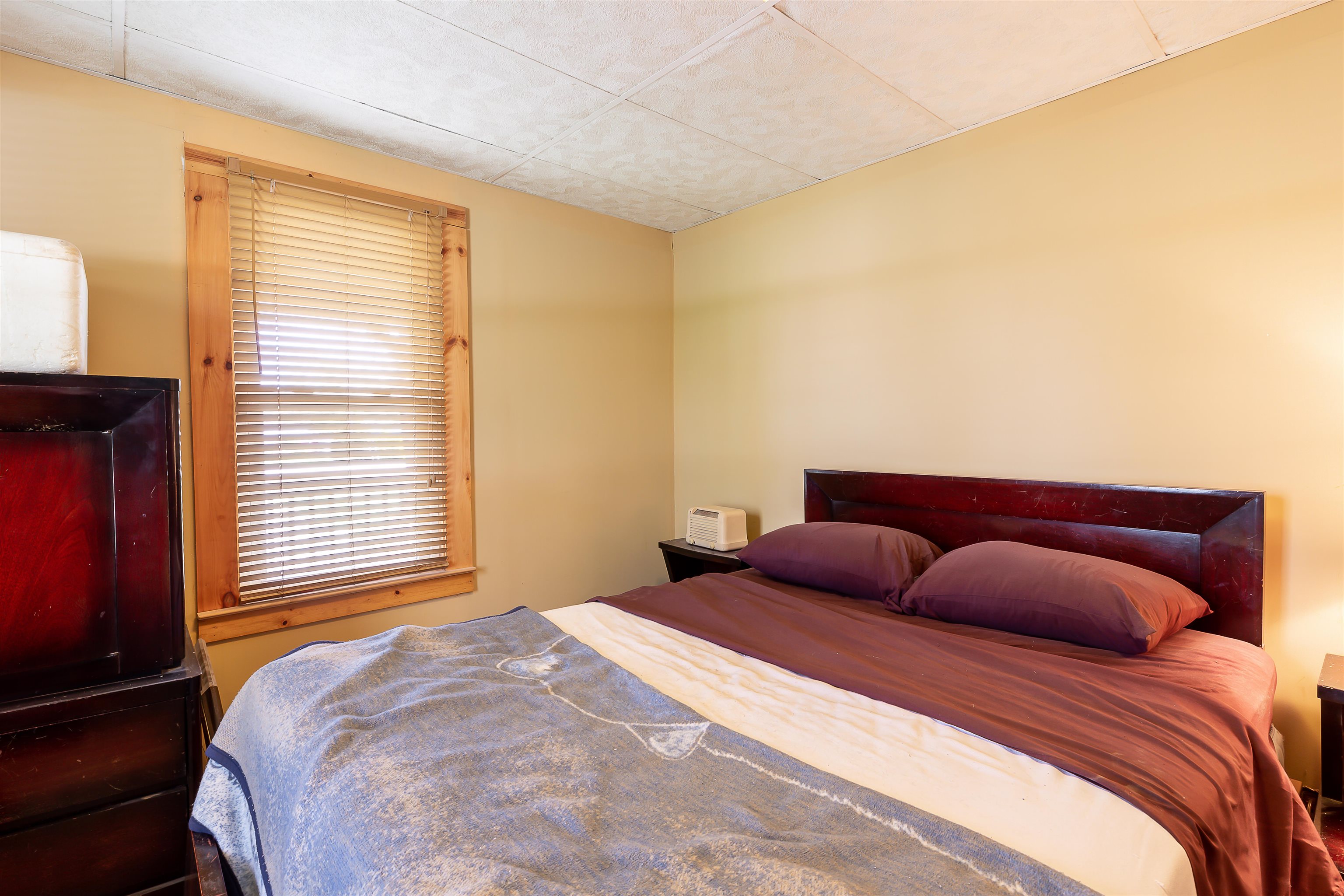 3021 Rte 9 South Rio Grande, NJ 08242 - Photo 8 of 24 a bedroom with a bed and window