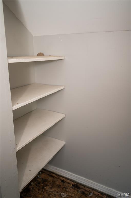 694 Market Street Ste. Genevieve, MO 63670 - Photo 15 of 28