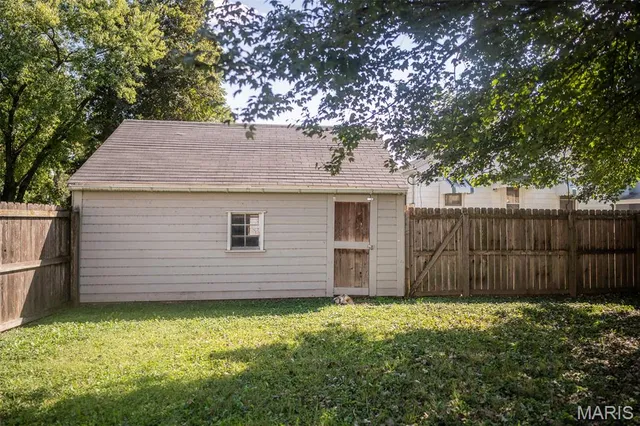 $100,000 | 694 Market Street, Ste. Genevieve, MO 63670