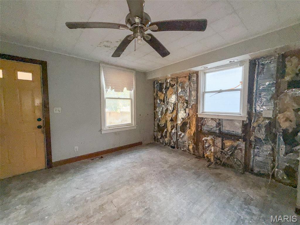 694 Market Street Ste. Genevieve, MO 63670 - Photo 27 of 28