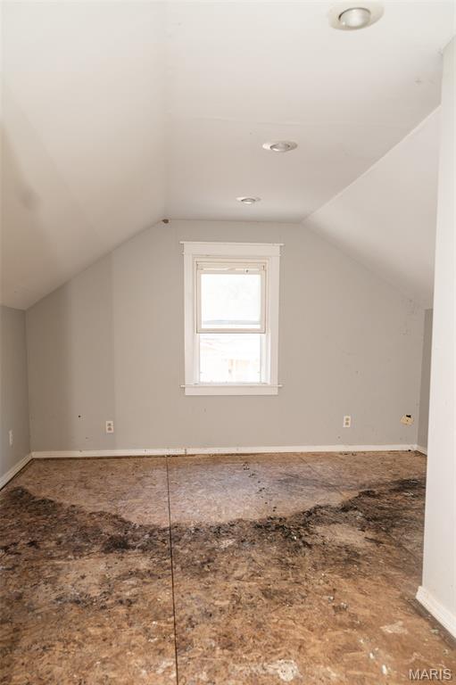 694 Market Street Ste. Genevieve, MO 63670 - Photo 9 of 28