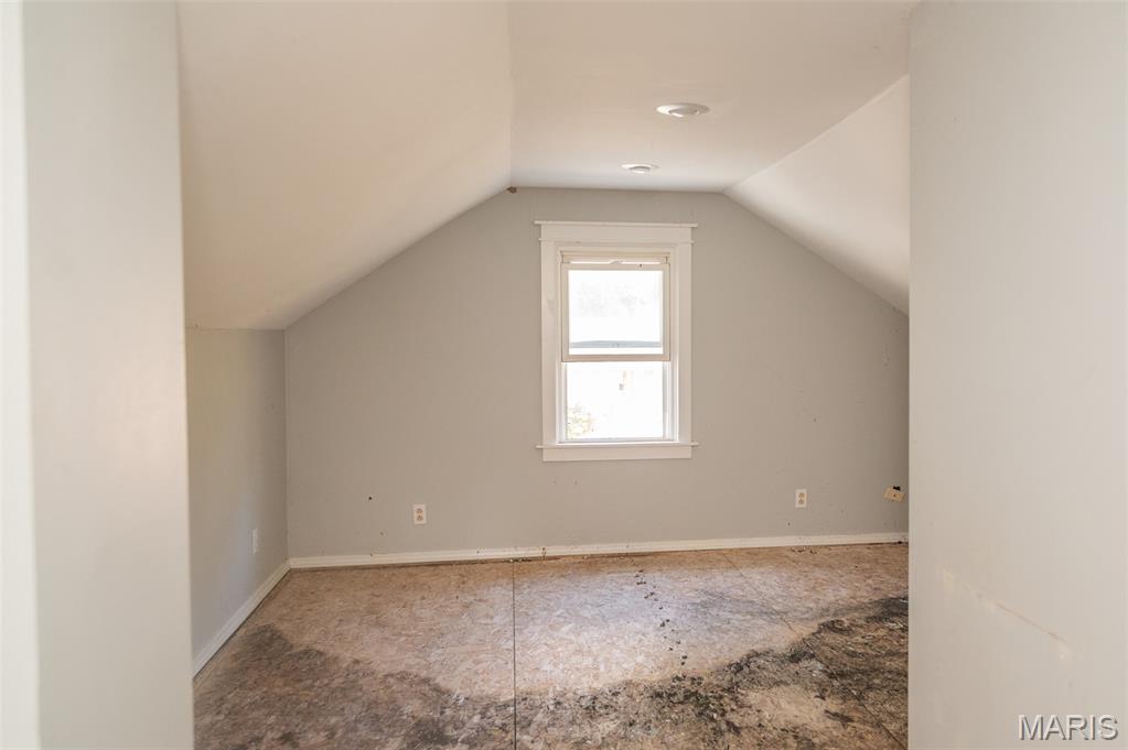 694 Market Street Ste. Genevieve, MO 63670 - Photo 10 of 28