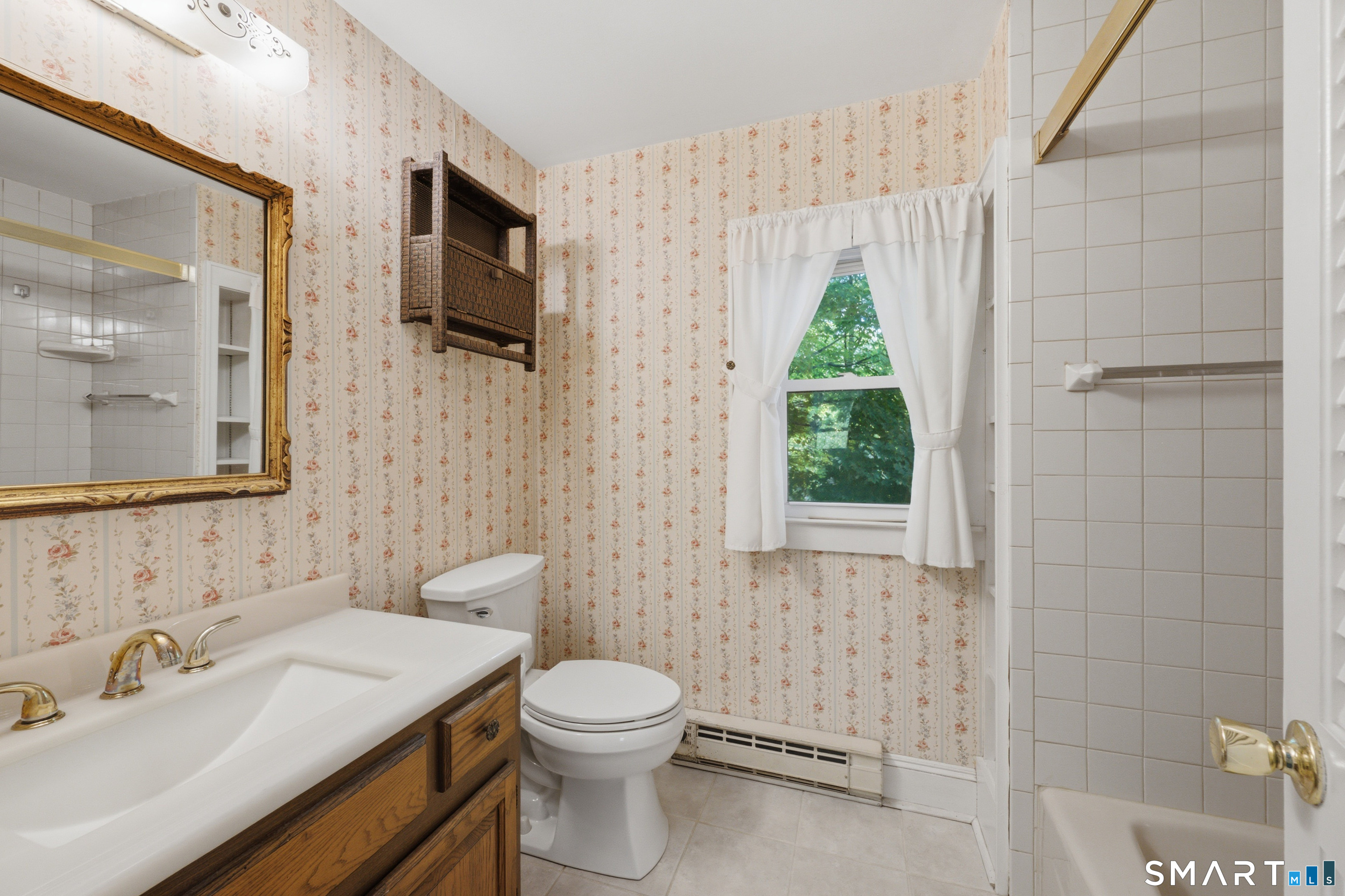 36 Middle River Road Danbury, CT 06811 - Photo 12 of 33
