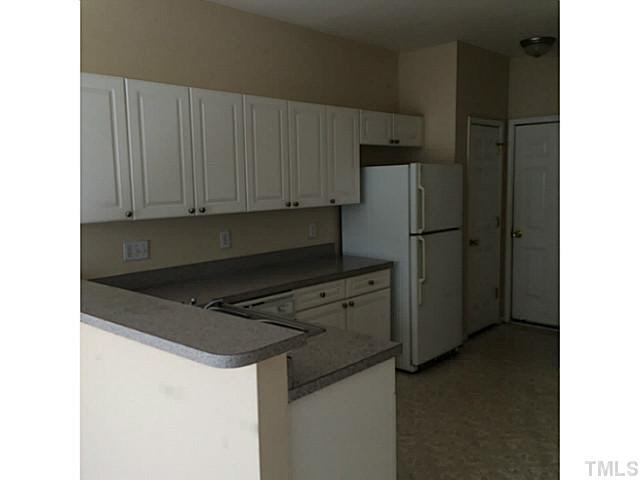 4240 Beacon Crest Way Raleigh, NC 27604 - Photo 7 of 16 Lots of counter space for all of your cooking needs.