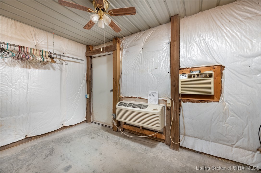 2113 South Getty Road Lexington, IN 47138 - Photo 9 of 17 Gallery Image 9