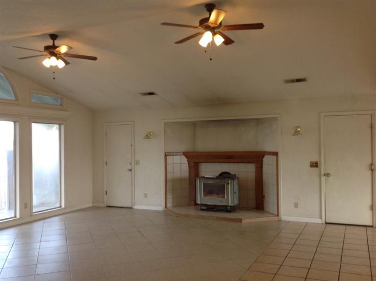 17532 Daley Road Madera, CA 93638 - Photo 10 of 43 Gallery Image 10