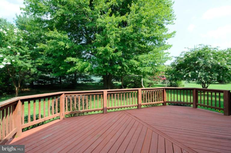 312 Canterfield Road Annapolis, MD 21403 - Photo 17 of 24 Deck
