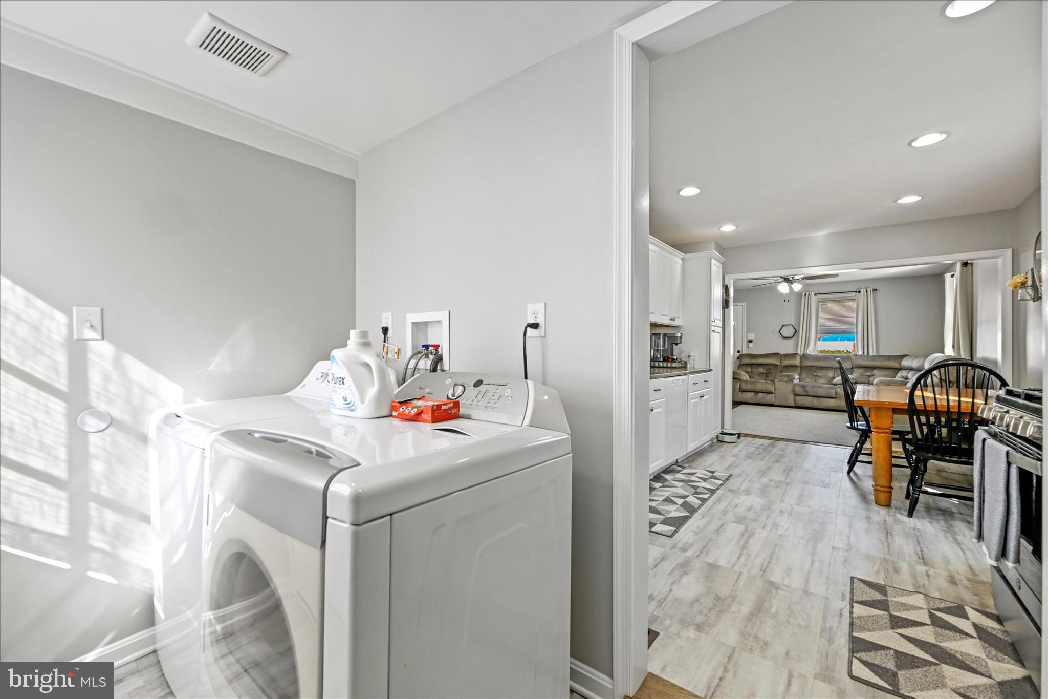 1335 Willow Road Dundalk, MD 21222 - Photo 15 of 18 Laundry Room