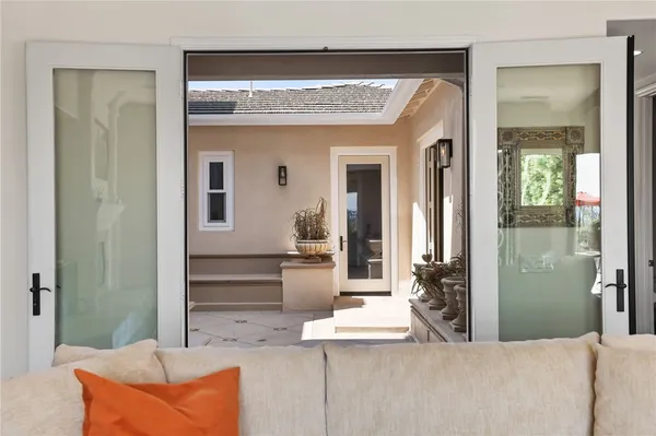 $2,880,000 | 15 Calle Gaulteria, San Clemente, CA 92673