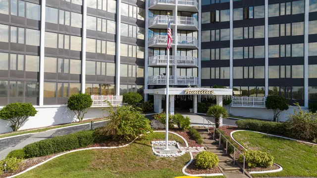 $549,900 | 3580 South Ocean Shore Boulevard, Unit 506, Flagler Beach, FL 32136