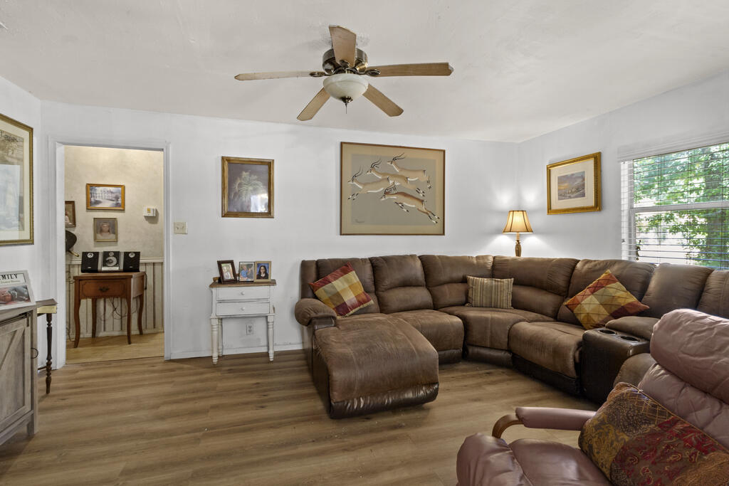 131 Blanton Road Palestine, TX 75803 - Photo 15 of 59 Gallery Image 15