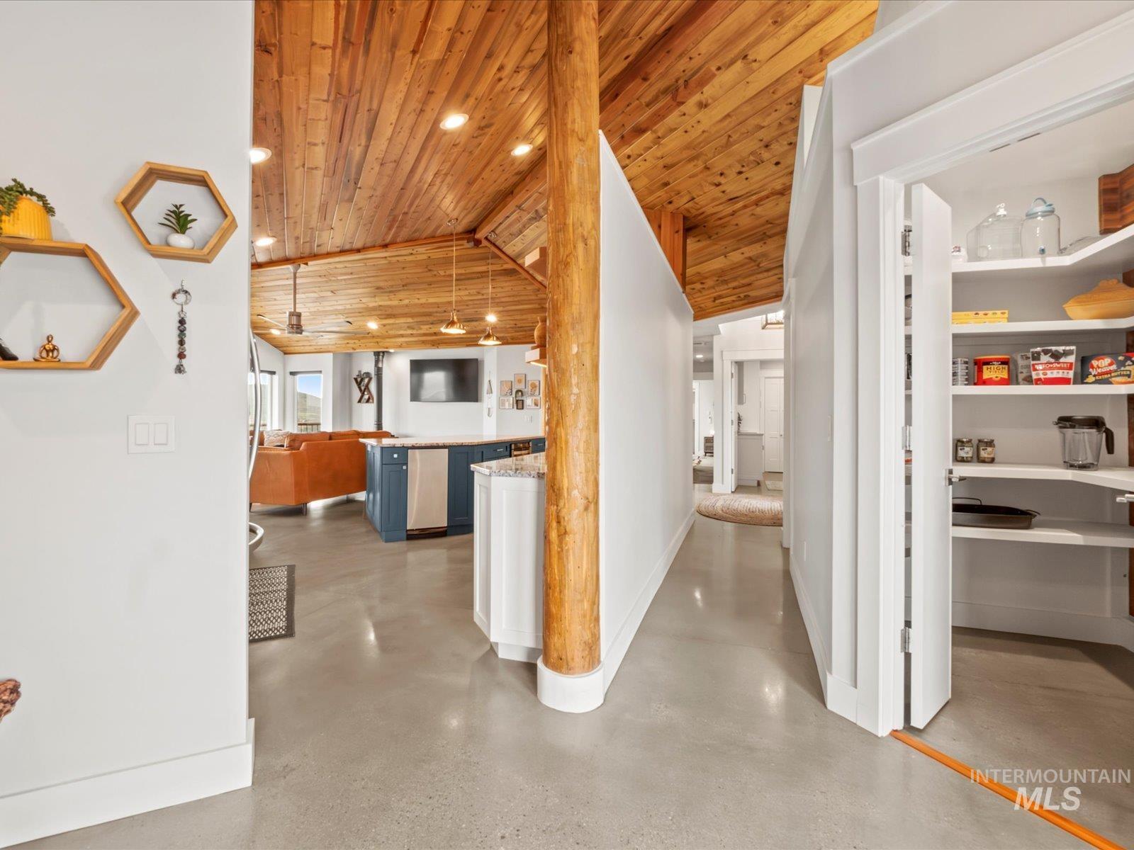 5225 Spring Creek Road Emmett, ID 83617 - Photo 11 of 46