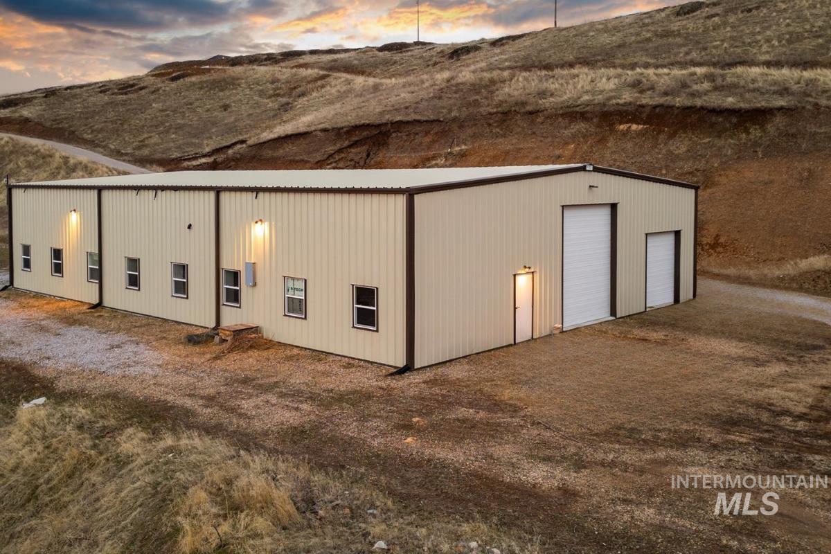 5225 Spring Creek Road Emmett, ID 83617 - Photo 18 of 46