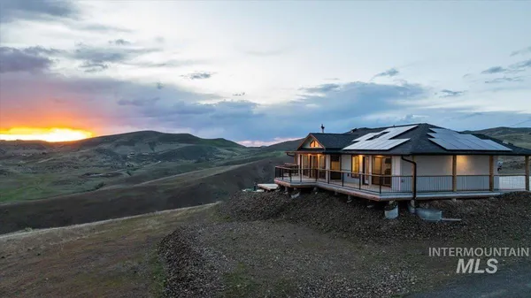 $1,990,000 | 5225 Spring Creek Road, Emmett, ID 83617