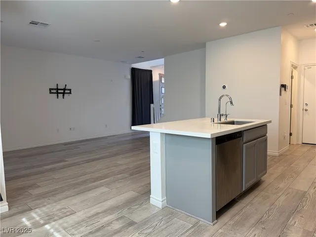 $2,545 | 8851 Flora Run Avenue, Las Vegas, NV 89166