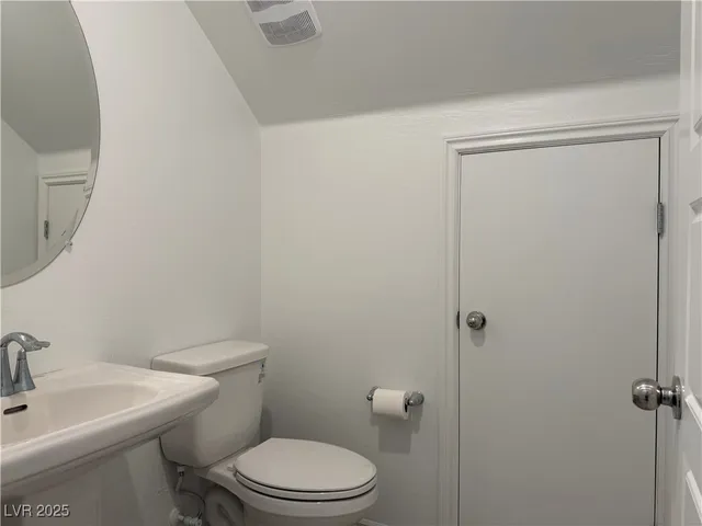 $2,545 | 8851 Flora Run Avenue, Las Vegas, NV 89166