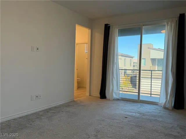 $2,545 | 8851 Flora Run Avenue, Las Vegas, NV 89166