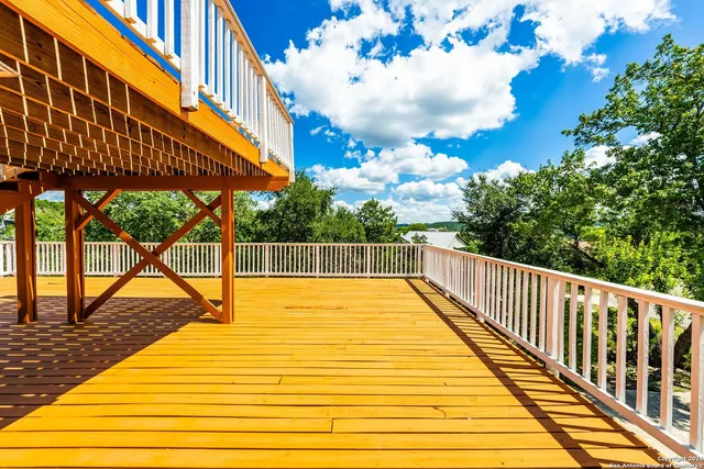 $449,000 | 2792 Woodcrest Drive, Canyon Lake, TX 78133