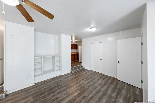 $449,000 | 2792 Woodcrest Drive, Canyon Lake, TX 78133