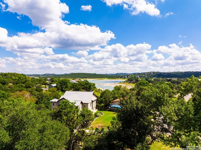 $449,000 | 2792 Woodcrest Drive, Canyon Lake, TX 78133