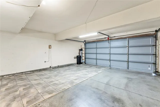 a view of a garage