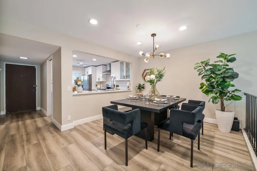 3121 Evening Way, Unit B La Jolla, CA 92037 - Photo 12 of 56