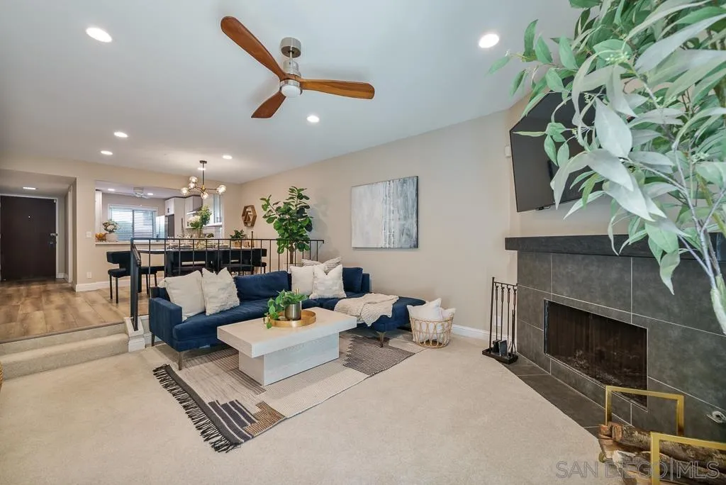 3121 Evening Way, Unit B La Jolla, CA 92037 - Photo 15 of 56