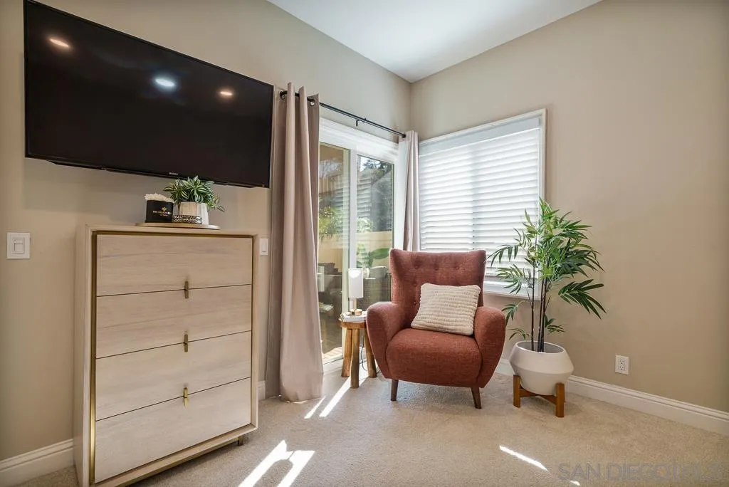 3121 Evening Way, Unit B La Jolla, CA 92037 - Photo 21 of 56