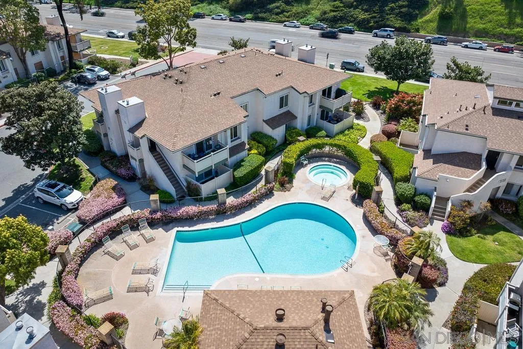 3121 Evening Way, Unit B La Jolla, CA 92037 - Photo 36 of 56