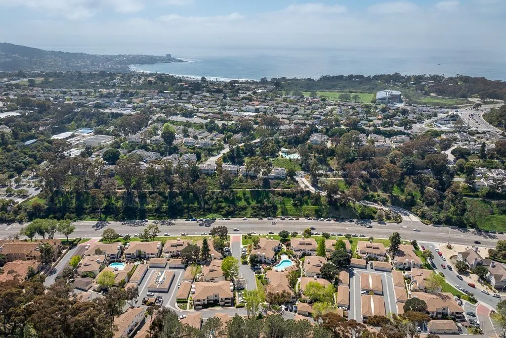 3121 Evening Way, Unit B La Jolla, CA 92037 - Photo 39 of 56