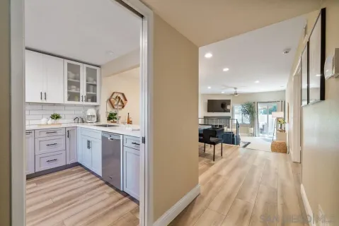 $1,075,000 | 3121 Evening Way, Unit B, La Jolla, CA 92037