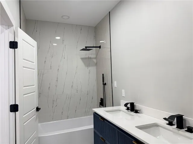 $2,100 | 1208 Kepler Street, Gretna, LA 70053