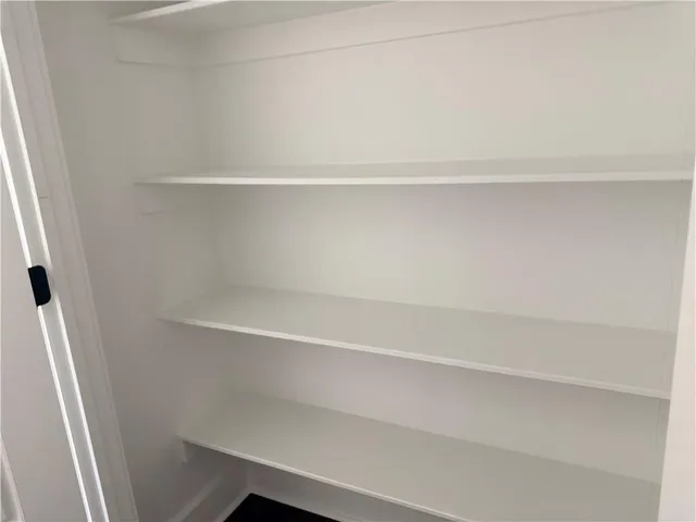 $2,100 | 1208 Kepler Street, Gretna, LA 70053