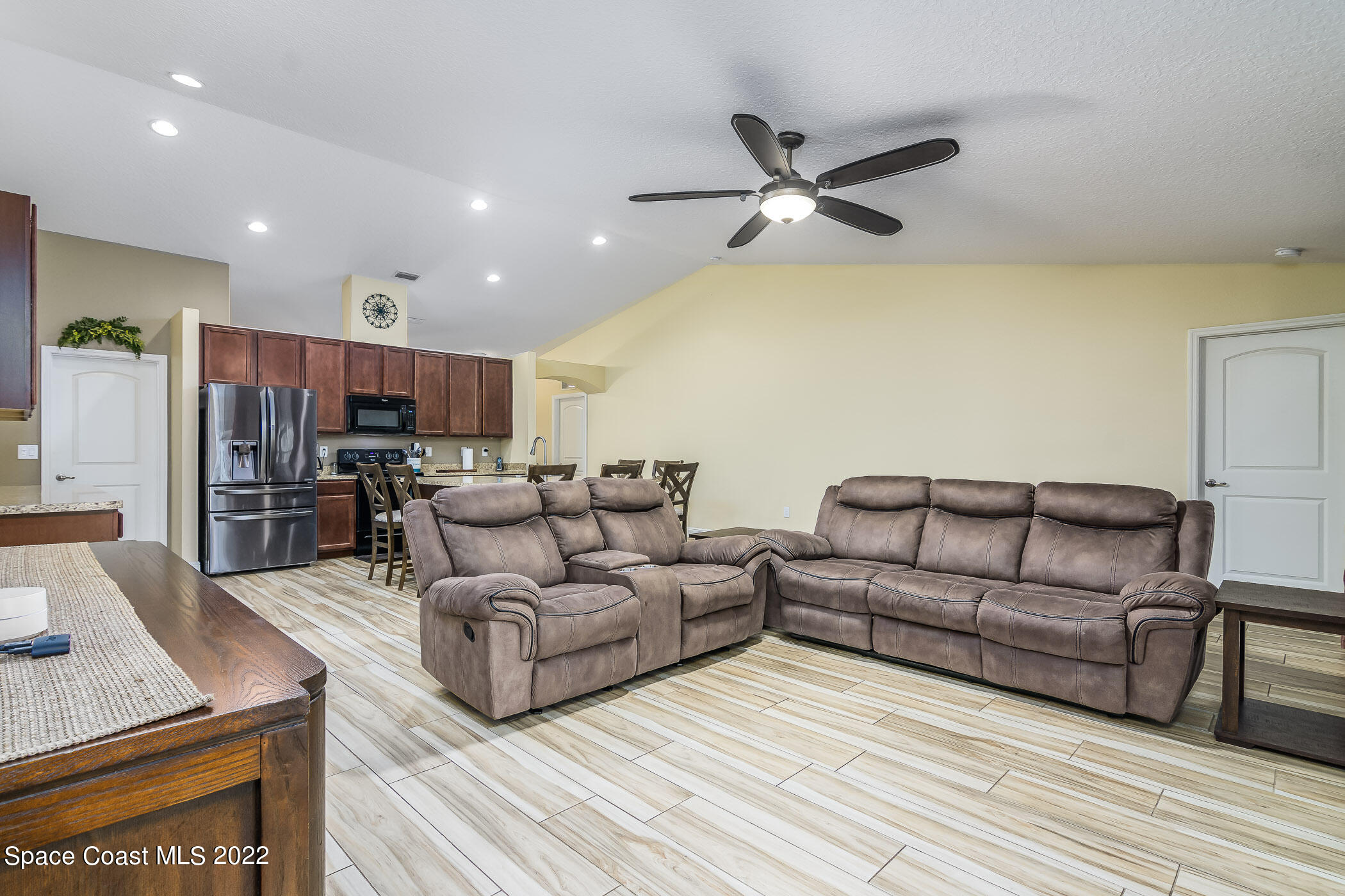 3268 Reef Road Southeast Palm Bay, FL 32909 - Photo 22 of 39 Great room