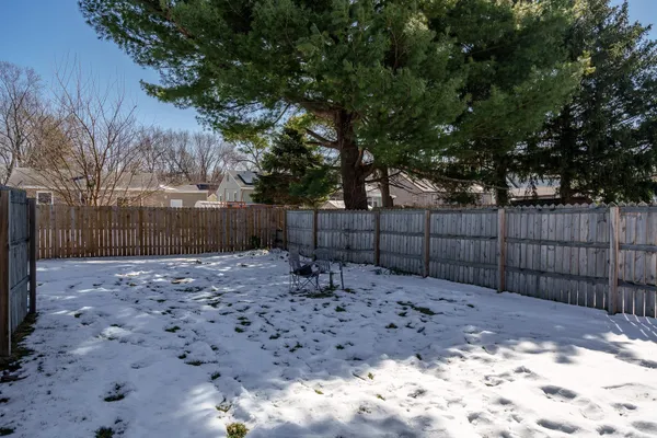 $165,000 | 3000 Hanson Street, Rockford, IL 61109