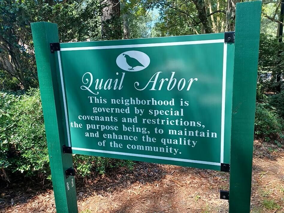 Quail arbor sign