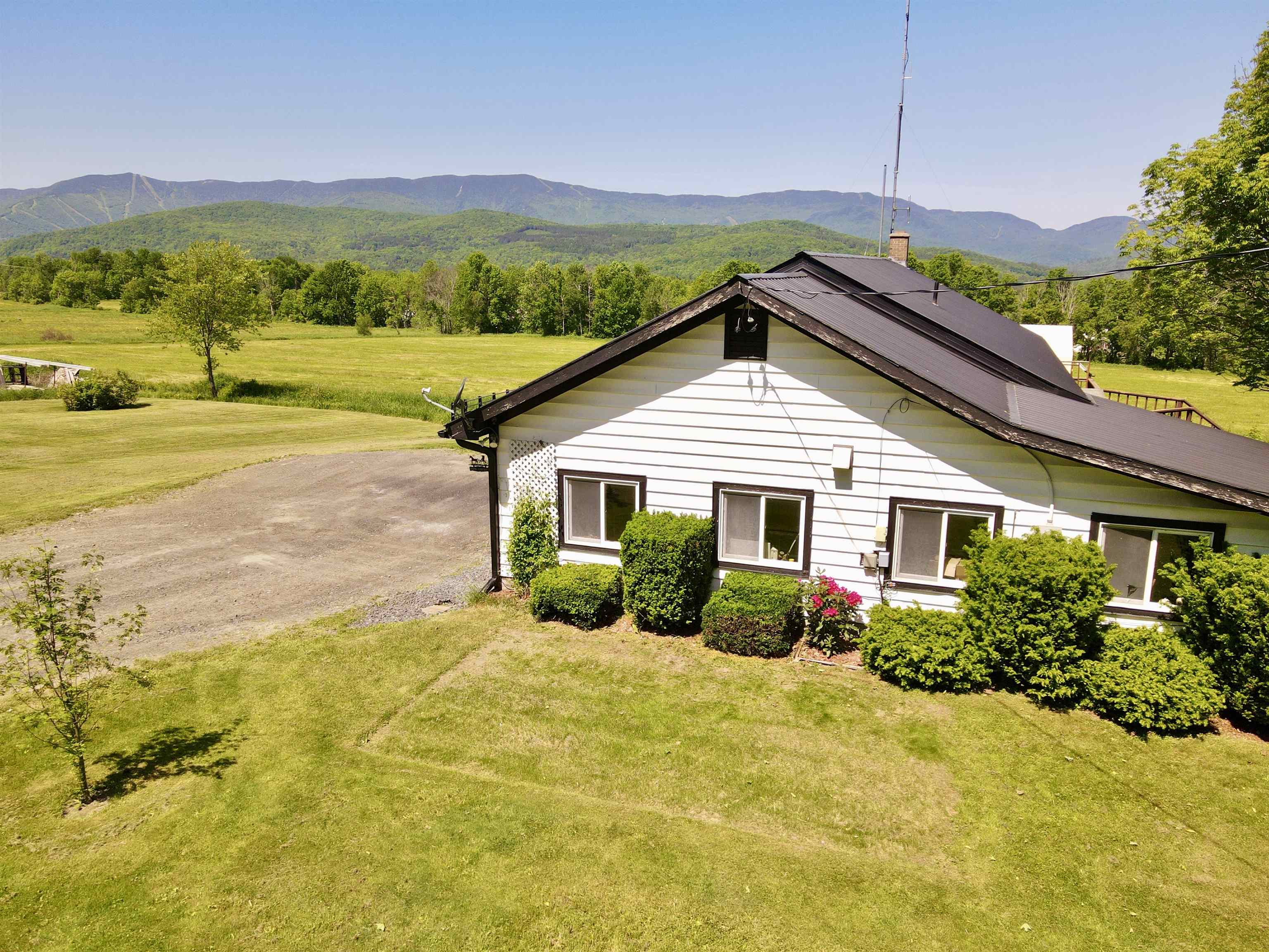 2234 Common Road Waitsfield, VT 05673 - Photo 1 of 33