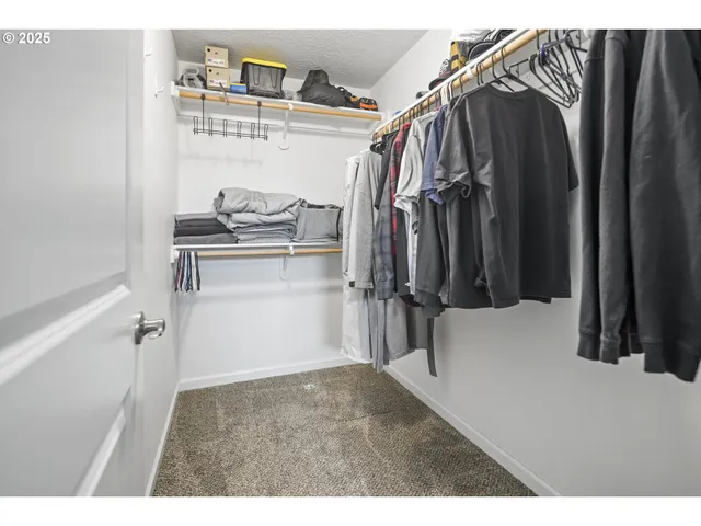 $499,000 | 1871 Southeast Academy Street, Dallas, OR 97338