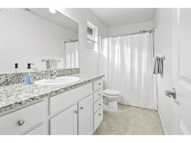 $499,000 | 1871 Southeast Academy Street, Dallas, OR 97338